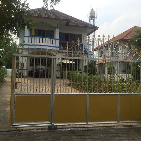 Home Baan Chiang Mai Buitenkant foto